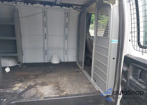 2017 GMC Savana 2500 Work Van из США, поврежденный, VIN 1GTW7AFFXH1904449